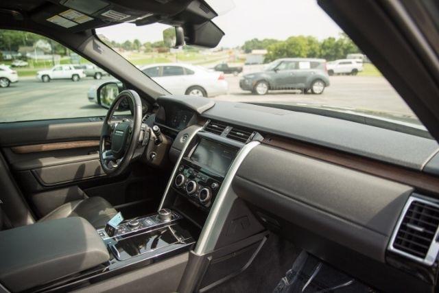 Land Rover Discovery  2019