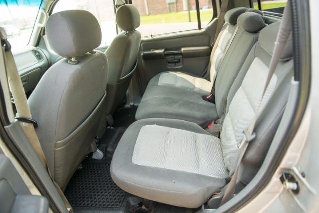 Ford Explorer Sport Trac  2005