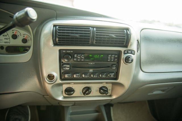 Ford Explorer Sport Trac  2005