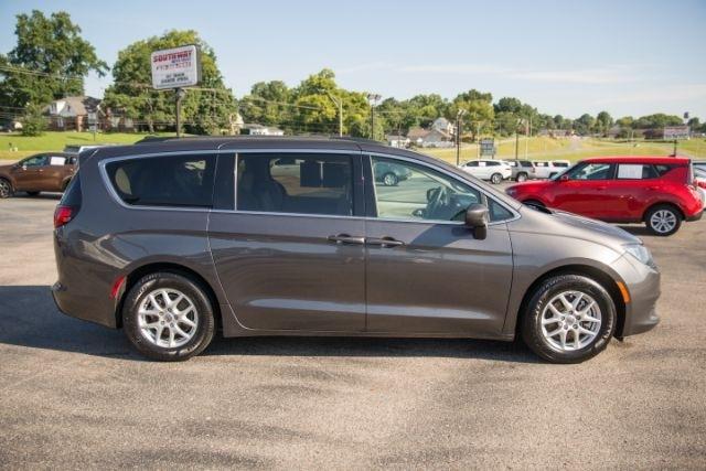 Chrysler Voyager  2021