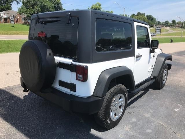 Jeep Wrangler  2013
