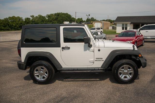 Jeep Wrangler  2013