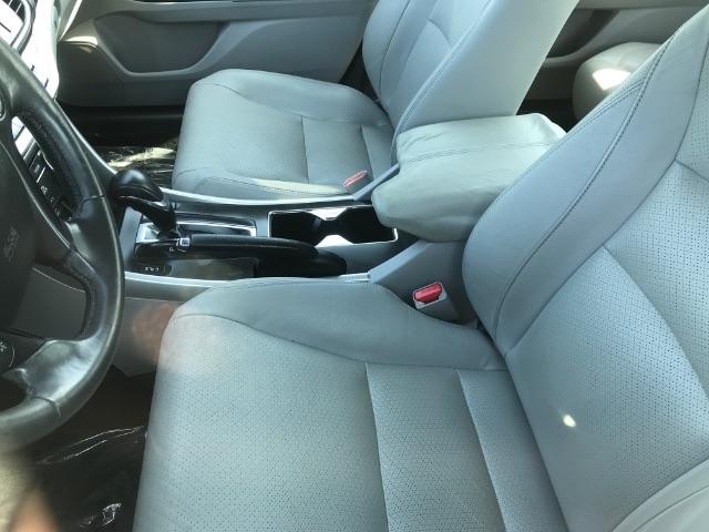 Honda Accord  2013