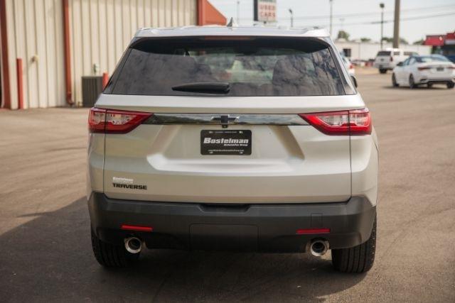 Chevrolet Traverse  2021
