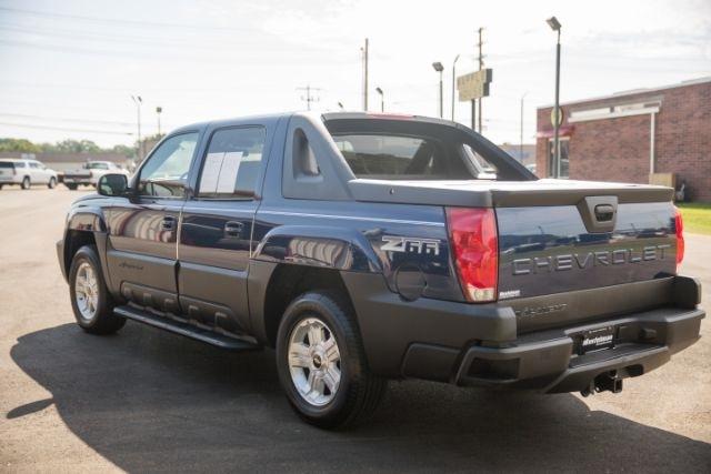 Chevrolet Avalanche  2002