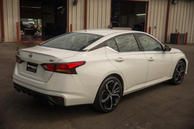 Nissan Altima  2024