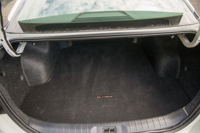 Nissan Altima  2024