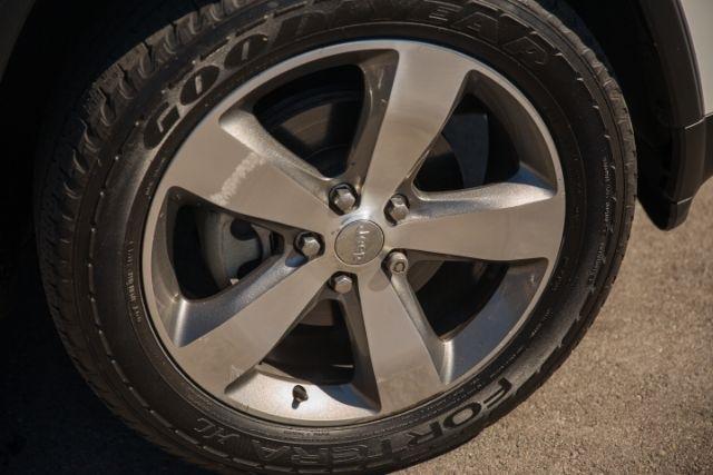 Jeep Grand Cherokee  2015