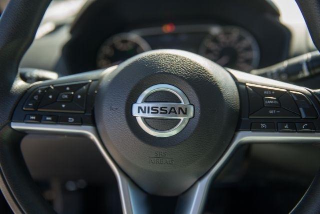 Nissan Altima  2022