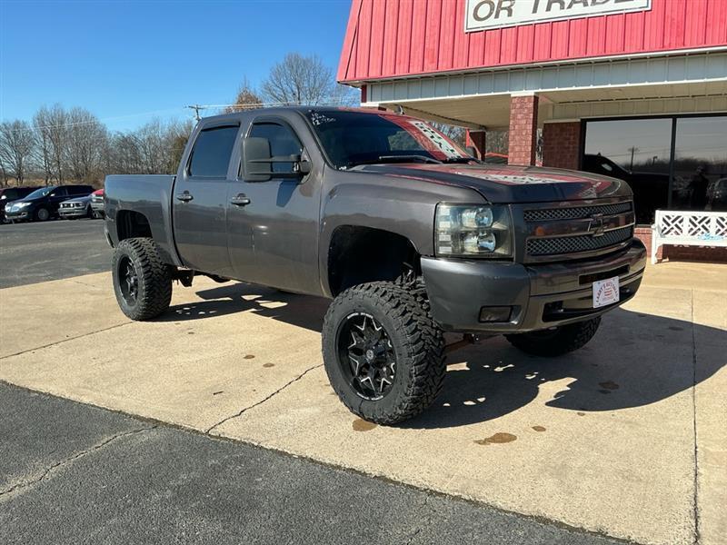 2010 Chevrolet Silverado 1500 LT1 Crew Cab 4WD