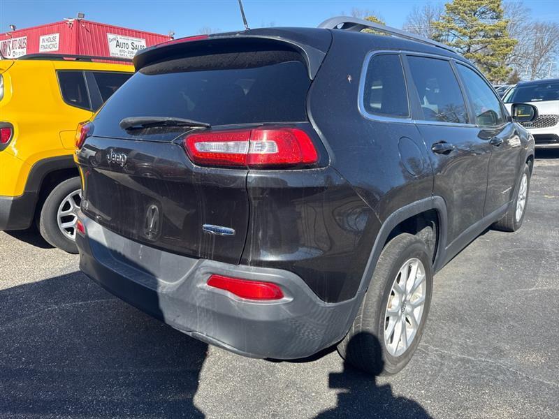 Jeep Cherokee Latitude FWD 2014
