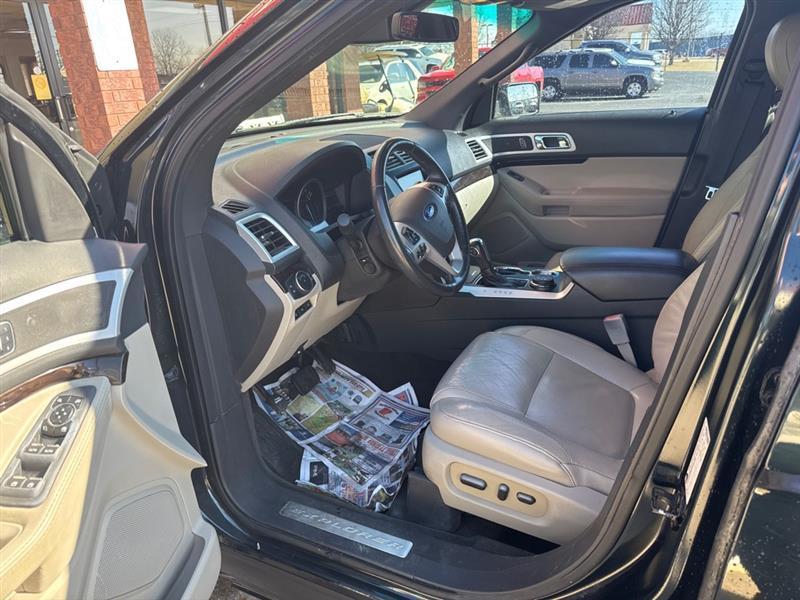 Ford Explorer Limited 4WD 2014