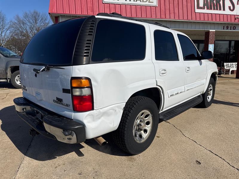 Chevrolet Tahoe 4WD 2004