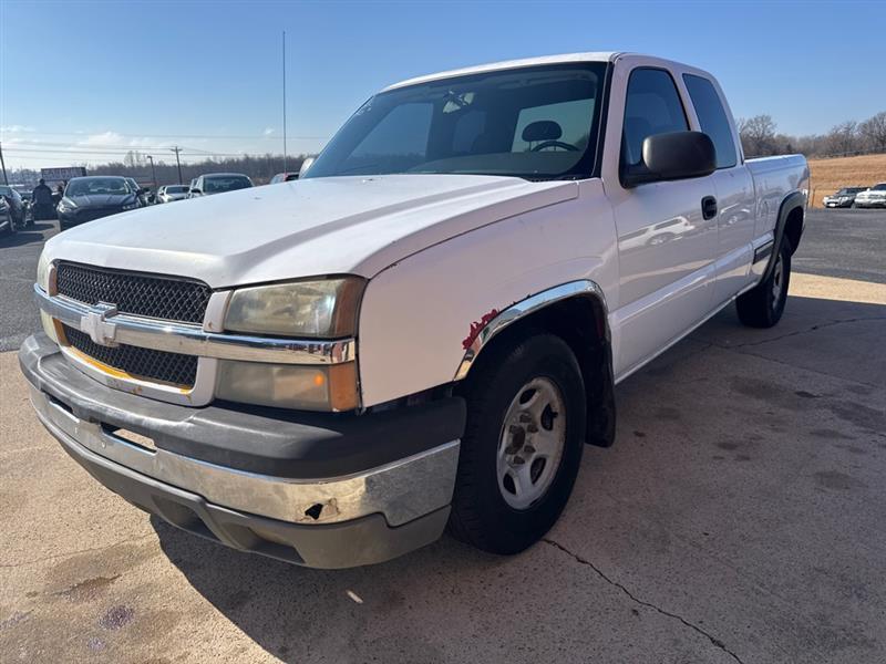 2003 Chevrolet Silverado 1500 Ext. Cab Short Bed 2WD