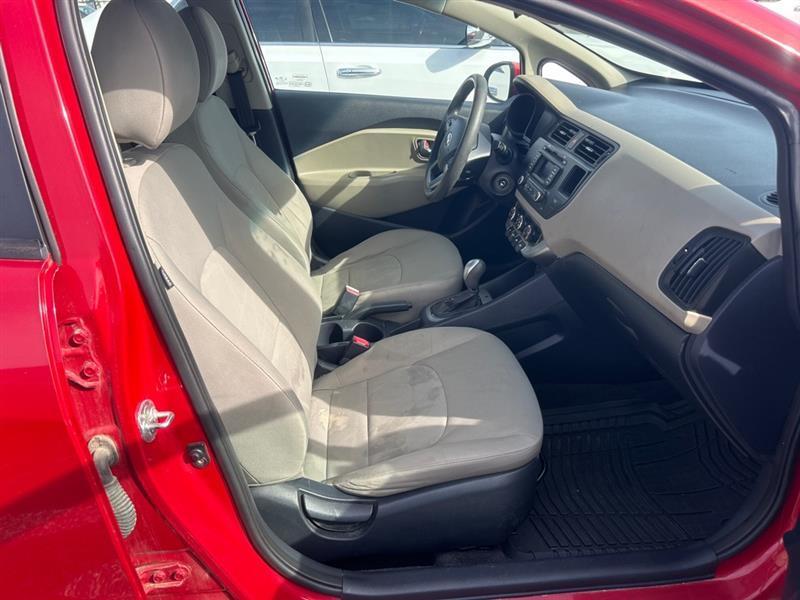 Kia Rio LX 2015