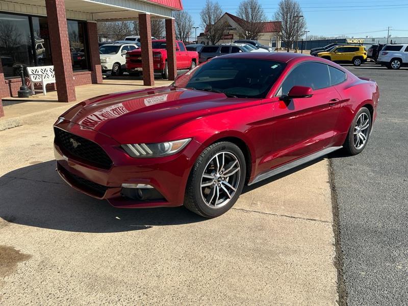 Ford Mustang EcoBoost Coupe 2015