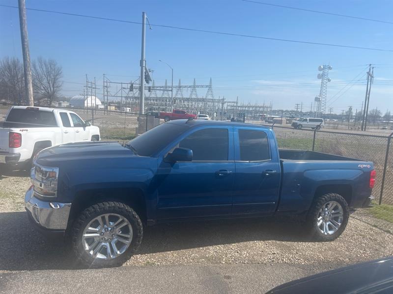 Chevrolet Silverado 1500 LT Double Cab 4WD 2017