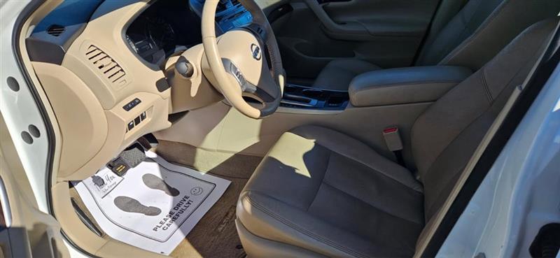 Nissan Altima 2.5 2013