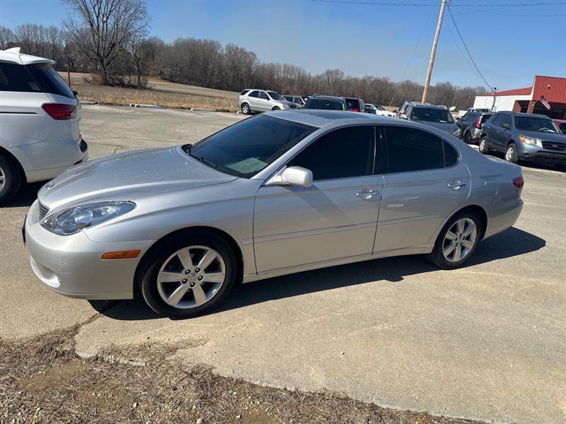 2005 Lexus ES 330 Sedan