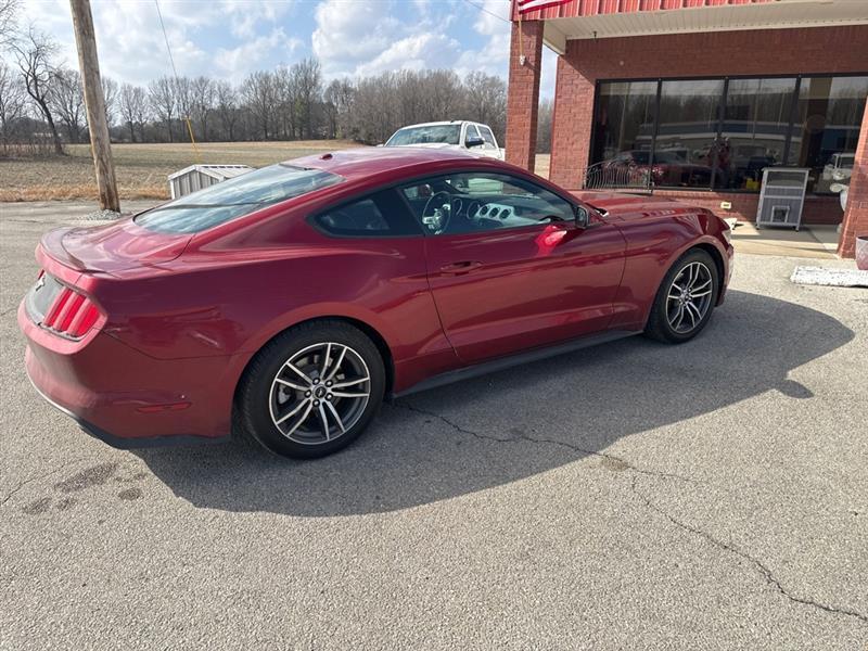 Ford Mustang EcoBoost Coupe 2015
