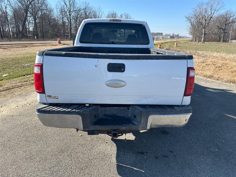 Ford F-250 SD XL SuperCab 4WD 2010