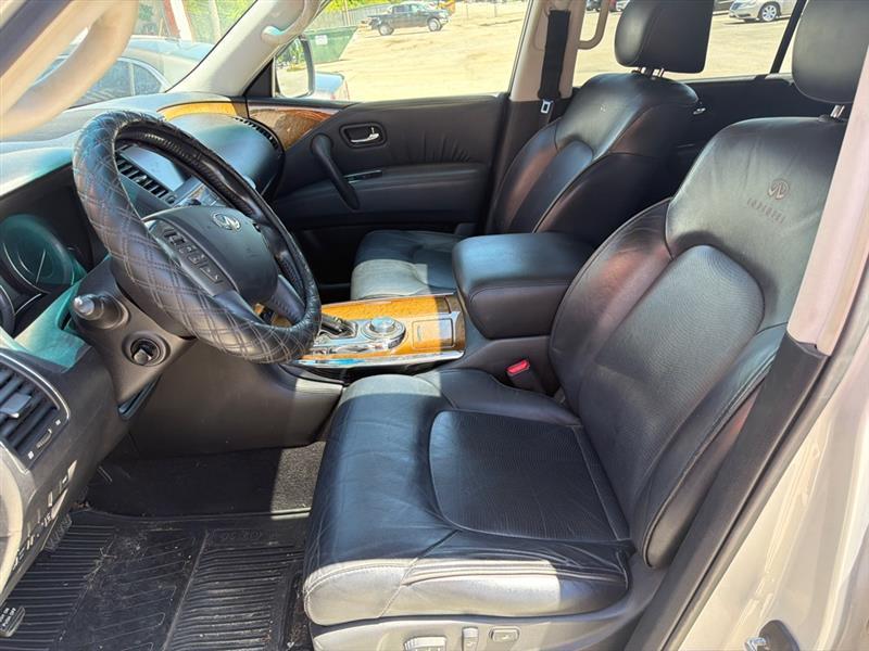 Infiniti QX56 4WD 2011
