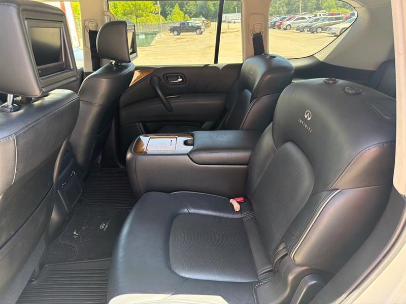Infiniti QX56 4WD 2011