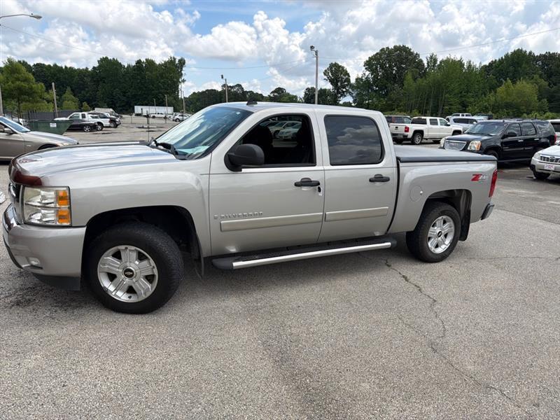 Chevrolet Silverado 1500 LTZ Crew Cab 4WD 2008