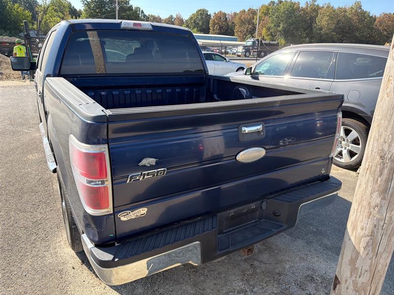 Ford F-150 XL SuperCrew 5.5-ft. Bed 2WD 2011