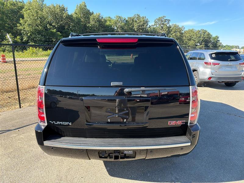 GMC Yukon Denali 4WD 2014