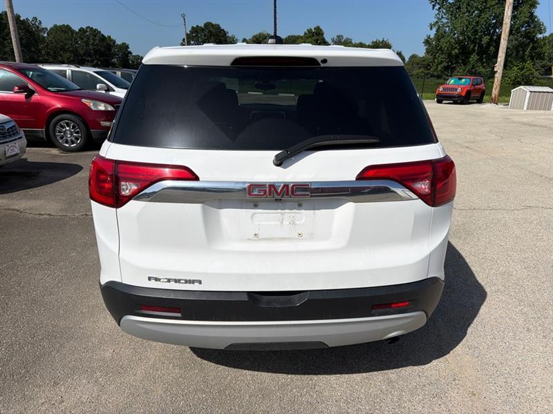 GMC Acadia SLE-1 FWD 2019