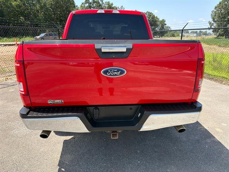 Ford F-150 XL SuperCrew 5.5-ft. Bed 4WD 2016