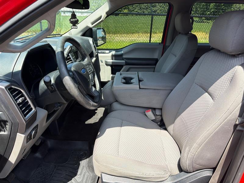 Ford F-150 XL SuperCrew 5.5-ft. Bed 4WD 2016