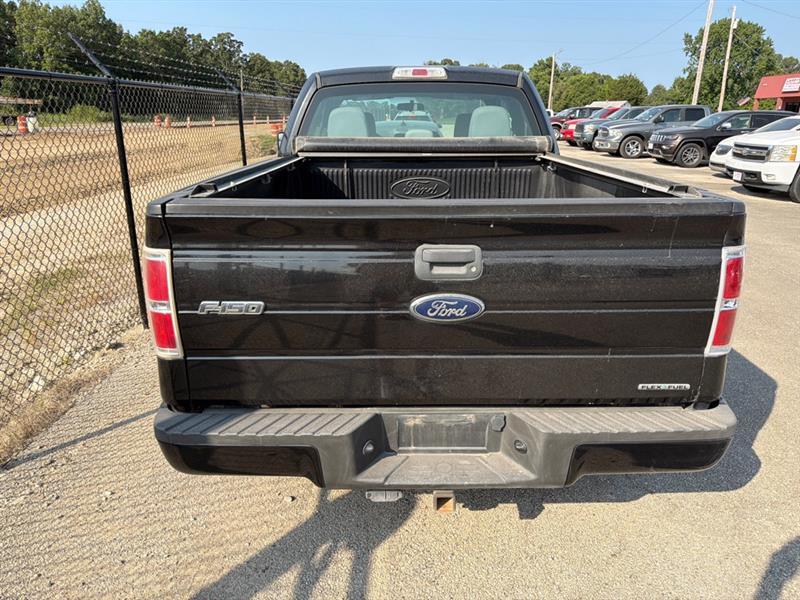 Ford F-150 XL SuperCab 8-ft. Bed 2WD 2013