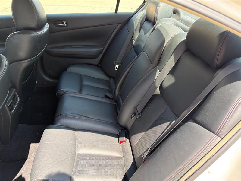 Nissan Maxima S 2009