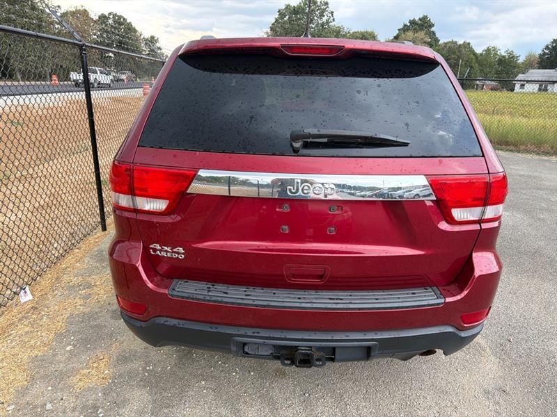 Jeep Grand Cherokee Laredo 4WD 2012