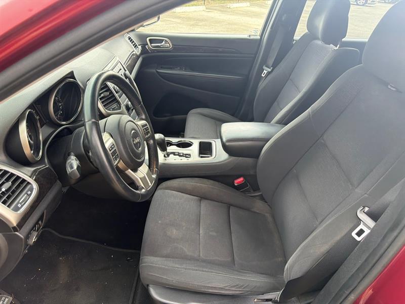 Jeep Grand Cherokee Laredo 4WD 2012