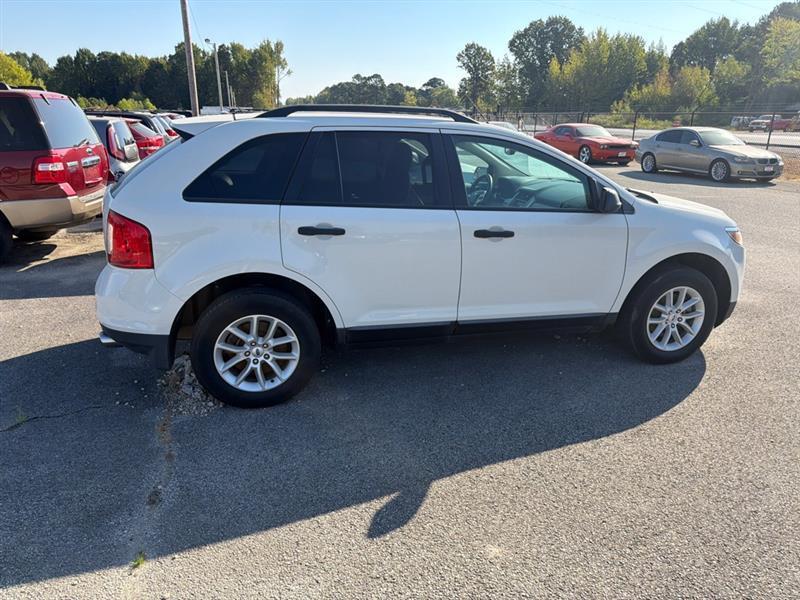 Ford Edge SE FWD 2013
