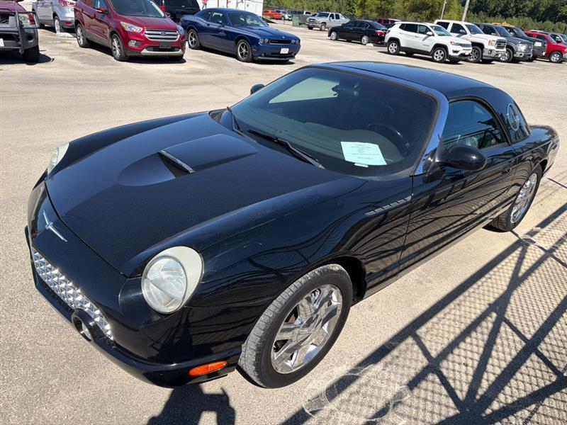 Ford Thunderbird Deluxe 2002