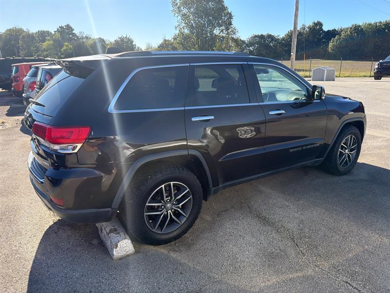 Jeep Grand Cherokee Limited 2WD 2017