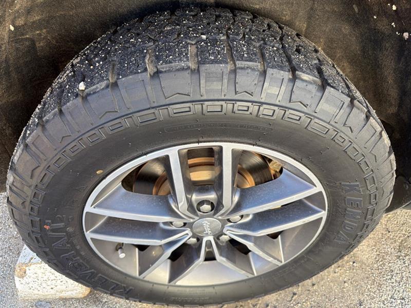 Jeep Grand Cherokee Limited 2WD 2017
