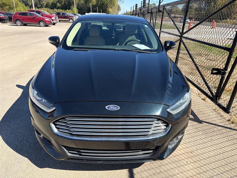 Ford Fusion SE 2014