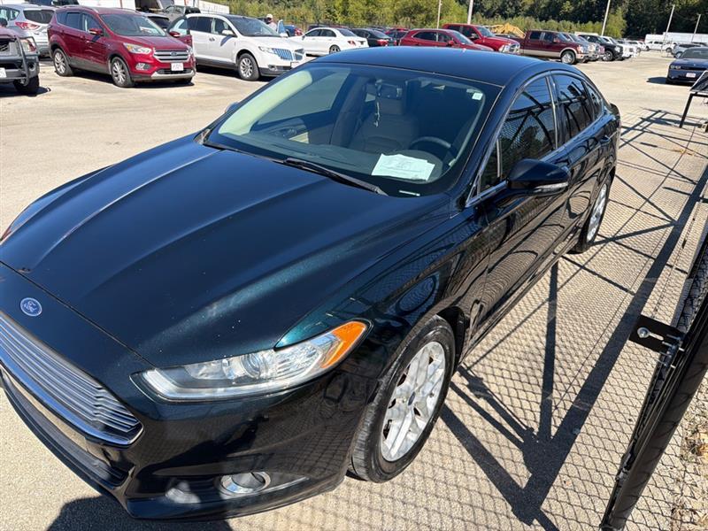 Ford Fusion SE 2014