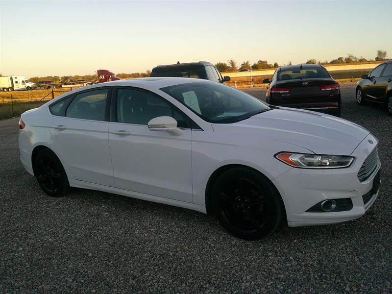 Ford Fusion  2016