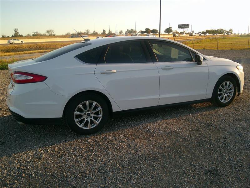 Ford Fusion  2016