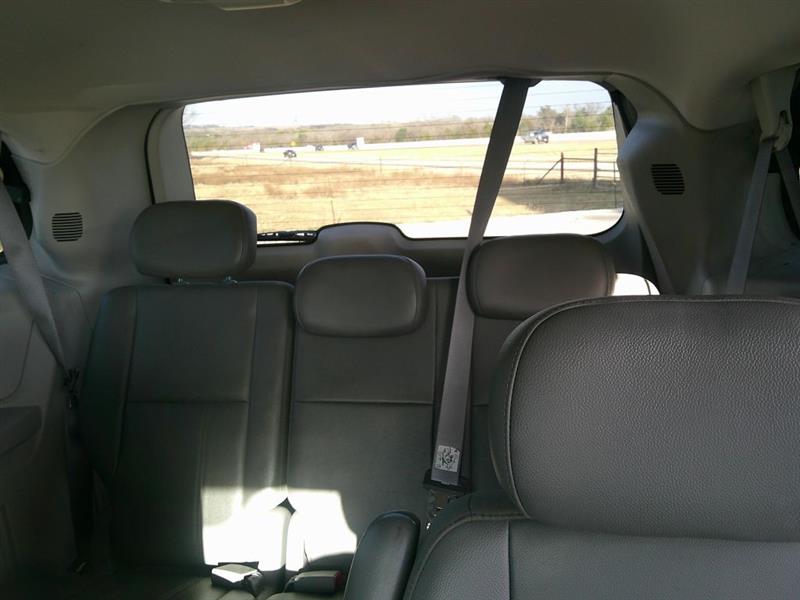 Chrysler Town & Country Touring 2010