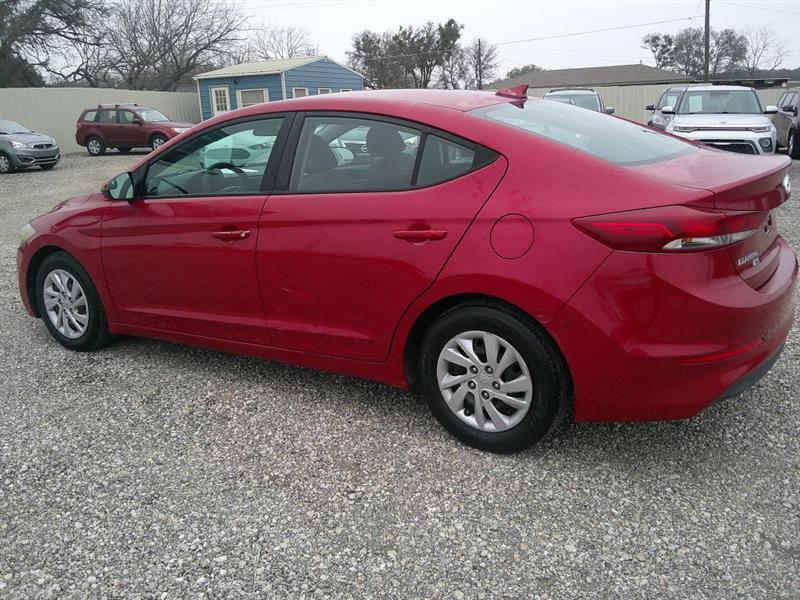 Hyundai Elantra  2017