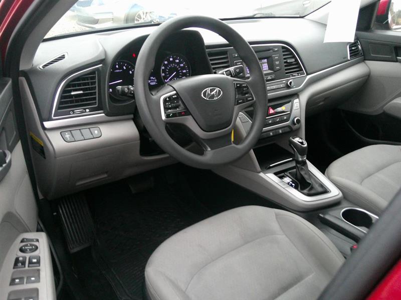 Hyundai Elantra  2017