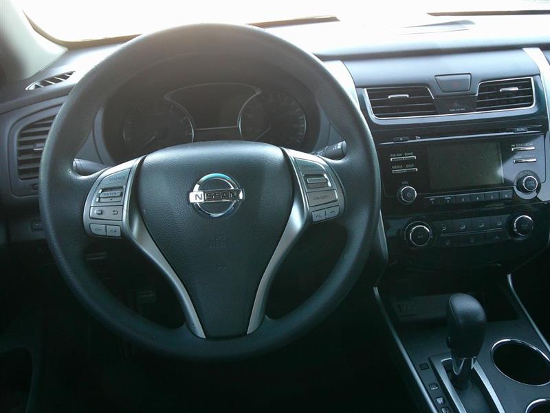 Nissan Altima 2.5 2015
