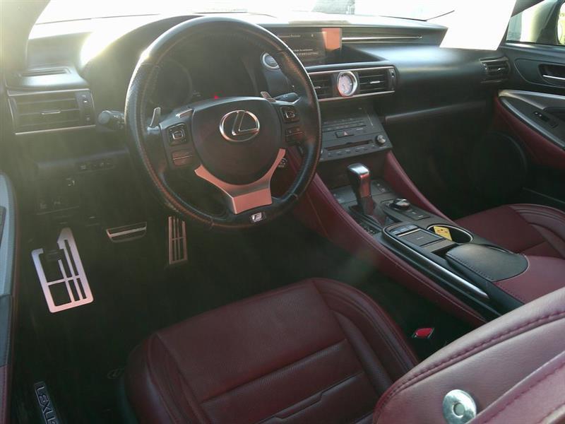 Lexus RC 200t  2017